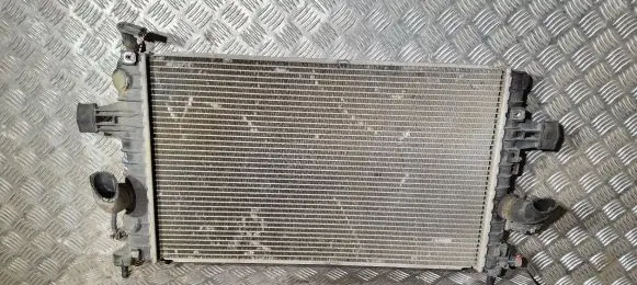 Opel Zafira B Coolant radiator 13128818 0057B