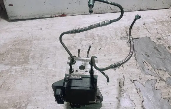 Mercedes-Benz A W168 ABS Pump A0044310912 0265202461
