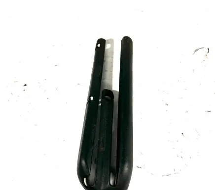 BMW 5 E39 Front passenger seat rail trim 8207214 52108207214
