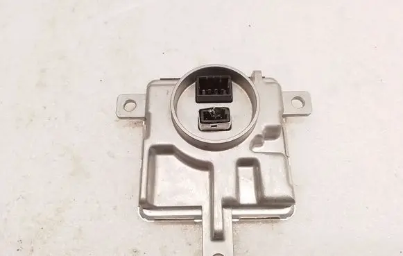 Audi A4 S4 B8 8K Headlight ballast module Xenon 8K0941597E W003T22071