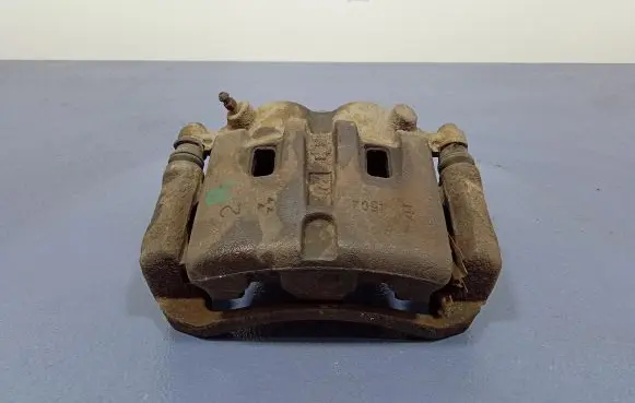 Nissan X-Trail T30 Front brake caliper