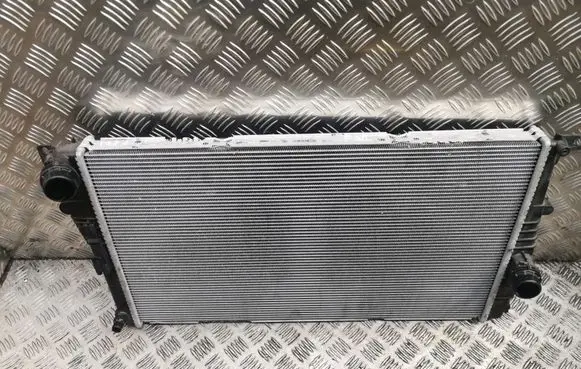 BMW 3 F30 F35 F31 Coolant radiator 7600523