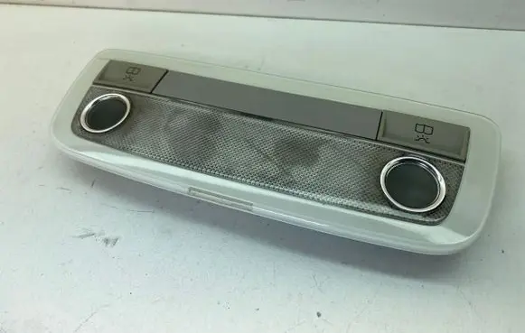 Mercedes-Benz C W204 Rear seat light A2048204901