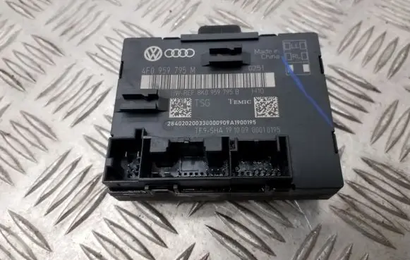 Audi A6 S6 C6 4F Door control unit/module 4F0959795M