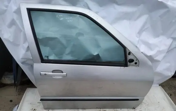 Seat Toledo I (1L) Front door pilka