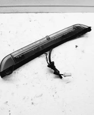 Mitsubishi Grandis Third/center stoplight P3505
