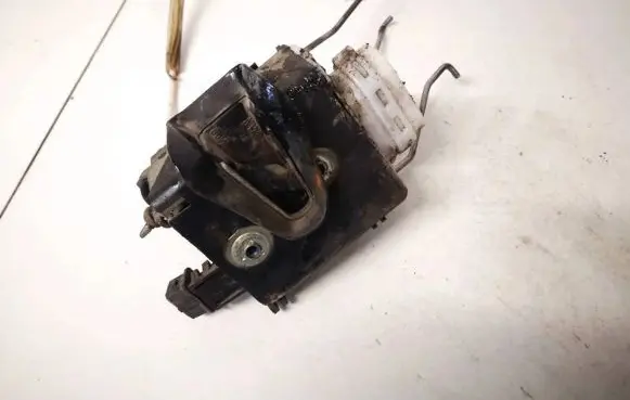 Audi A6 S6 C4 4A Front door lock