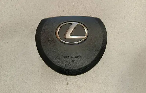 Lexus CT 200H Steering wheel airbag TG10A01003 0589P1000183