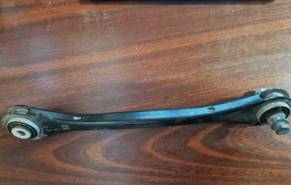 Audi A4 S4 B9 8W Rear control arm 4M0505292D 1521A