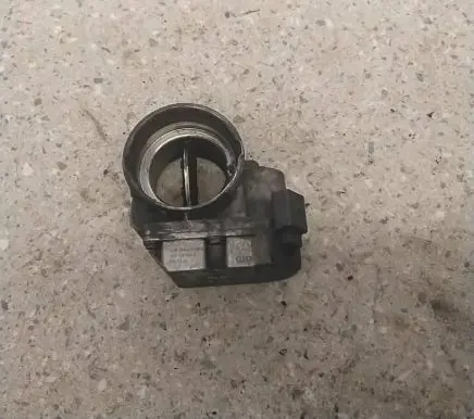 Audi A6 S6 C5 4B Throttle valve 059128063A 408240231001