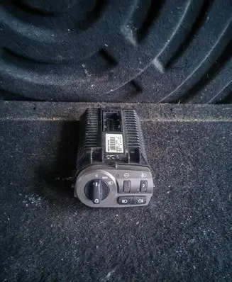 BMW Z4 E85 E86 Light switch 6923445