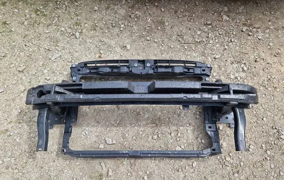 Volkswagen Golf VII Radiator support slam panel 5G0805588AC