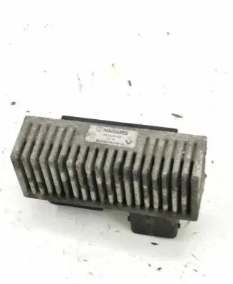Nissan Primastar Glow plug pre-heat relay 8200558438A RCS812