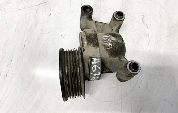 Mazda 5 Generator/alternator belt tensioner