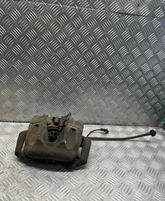 Mercedes-Benz E W212 Front brake caliper