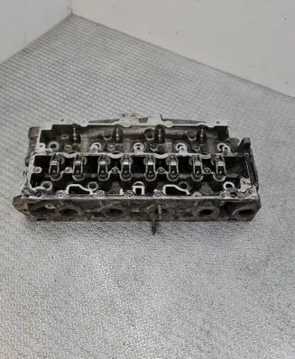 Peugeot 308 Engine head 9684487210