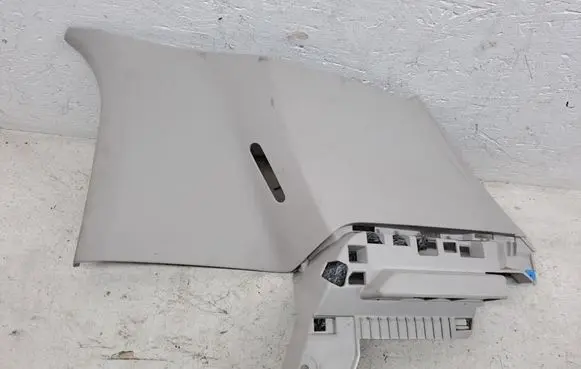 Citroen C3 (D)pillar trim (top) 9812590877