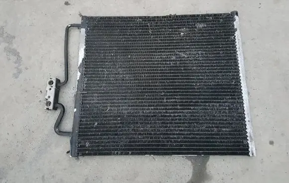 BMW 7 E38 A/C cooling radiator (condenser) 8378439