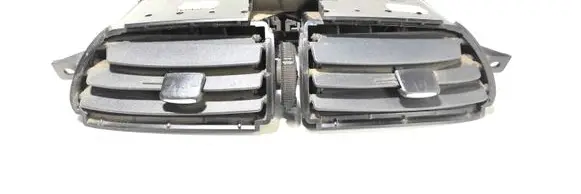 Nissan Almera Tino Dash center air vent grill