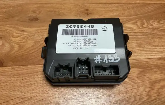 Opel Insignia A Tailgate/trunk control unit/module 20980448