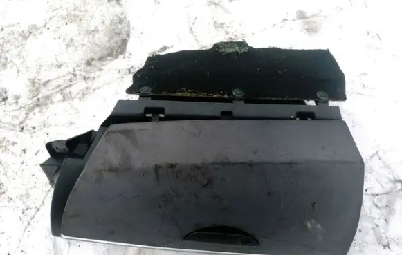 Peugeot 807 Glove box 1484104077 1846671