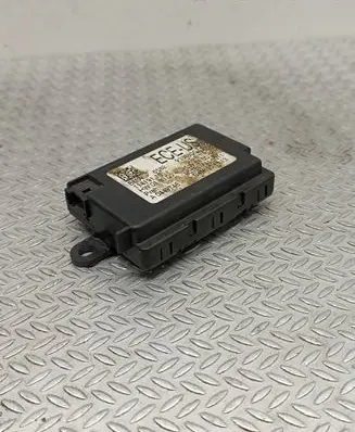 BMW 3 F30 F35 F31 Other control units/modules 9338800 A0449746 901517410011