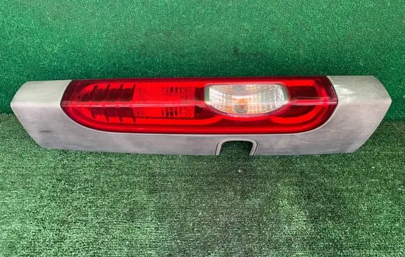 Renault Trafic II (X83) Rear/tail lights 