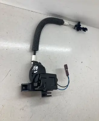 BMW 3 E90 E91 Curtain motor 8972002399