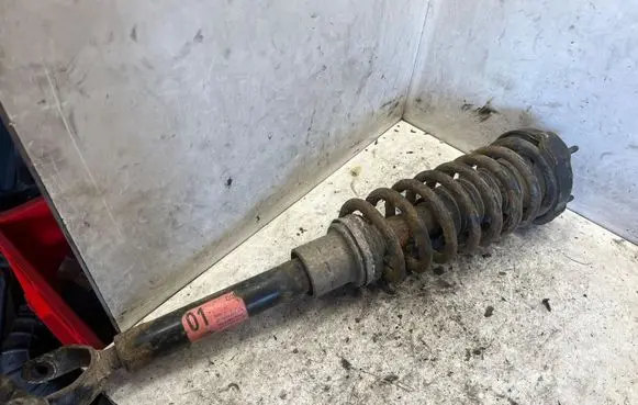 Mercedes-Benz E W211 Front shock absorber with coil spring A2113200113