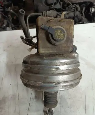 BMW 5 E60 E61 Brake booster 324807455