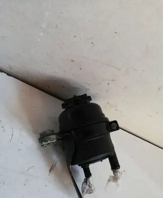 BMW 5 E60 E61 Brake fluid reservoir 