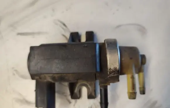 Peugeot Expert Turbo solenoid valve