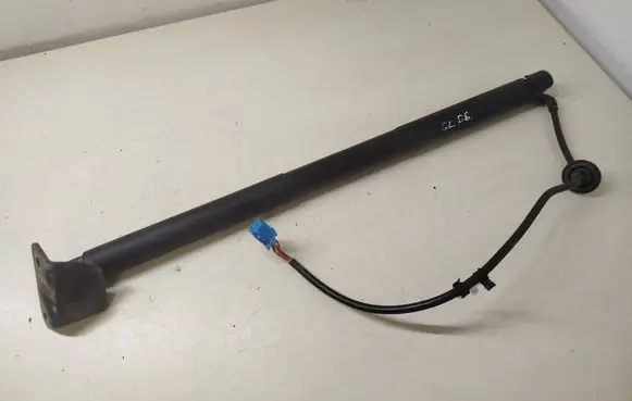Mercedes-Benz GL X166 Tailgate strut A1668901230