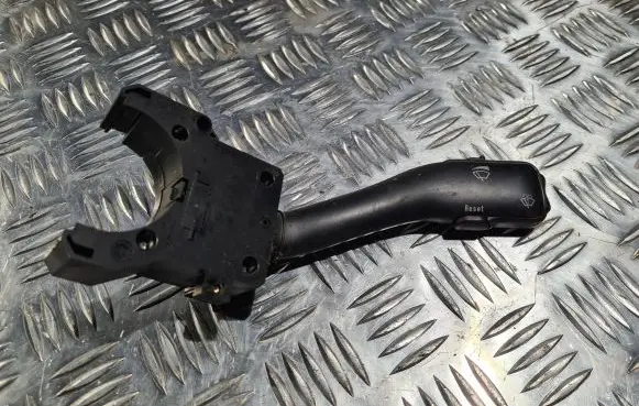 Skoda Octavia Mk1 (1U) Wiper speed switch 