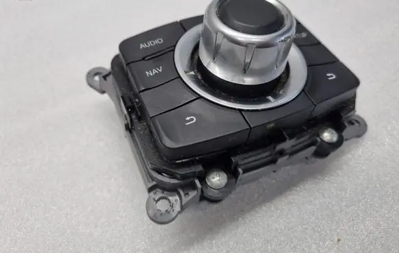 Mazda CX-5 Multifunctional control switch/knob KD4566CM0