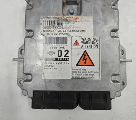 Nissan X-Trail T30 Engine control unit/module 23710EQ44A 2758002956 5800295