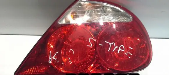 Jaguar S-Type Rear/tail lights 236756-10