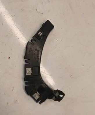 Dodge Challenger Rear bumper mounting bracket 93785R