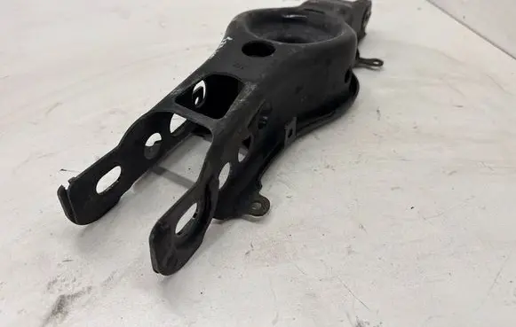 Chevrolet Camaro Rear upper control arm/wishbone 23282357 84382227