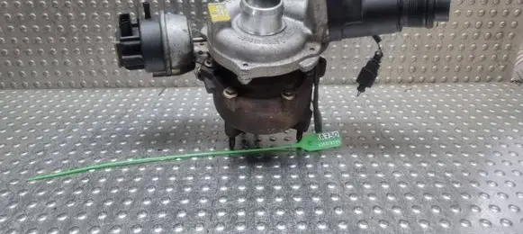 Audi A4 S4 B8 8K Turbo S26378730 03L145702E