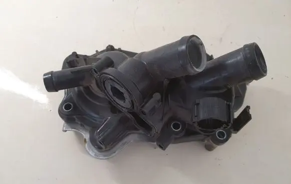Audi Q2 - Water pump 04E121042L 04E121600BE