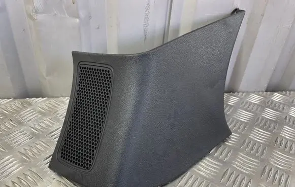Porsche Cayenne (92A) (D)pillar trim (top) 1062790100 7P5867245
