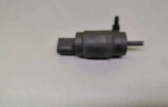 Mercedes-Benz C W203 Windscreen/windshield washer pump 3090179