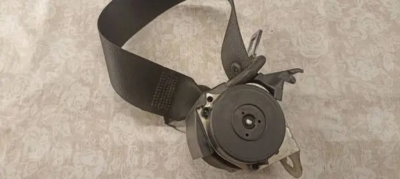 Fiat Grande Punto Rear seatbelt 607707100C 060515 17146