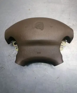 Chrysler 300M Steering wheel airbag