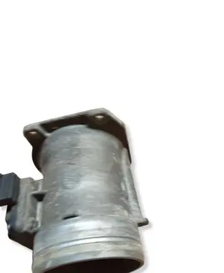 Audi A4 S4 B5 8D Mass air flow meter 037906461B AFH6010A