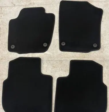 Skoda Rapid (NH) Car floor mat set 5JB863011E 5JB863011EXMV