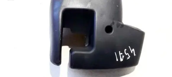 Hyundai Getz Steering wheel column trim