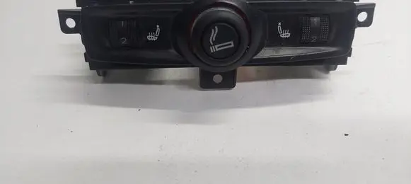 Audi A6 S6 C6 4F Seat heating switch 8E0963563 PA66GF30 4E0963563A