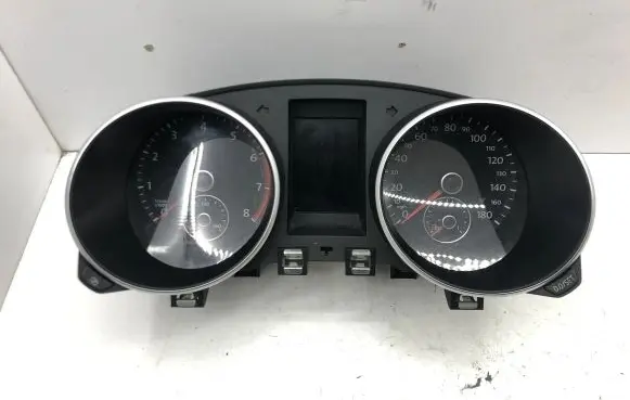 Volkswagen Golf VI Speedometer (instrument cluster) 5K6920971C